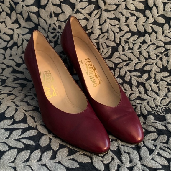 Salvatore Ferragamo Shoes - Salvatore Ferragamo Burgundy Pumps